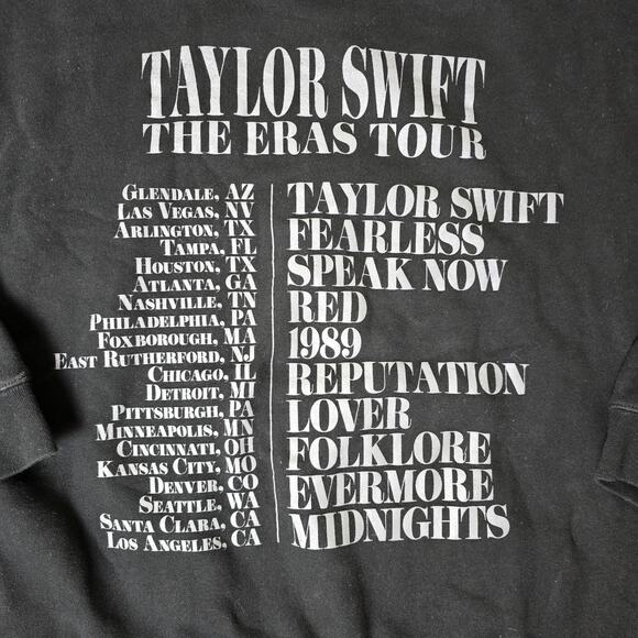 Taylor Swift Black Eras Tour Official Merchandise Merch Hoodie NWOT Large - Picture 8 of 9